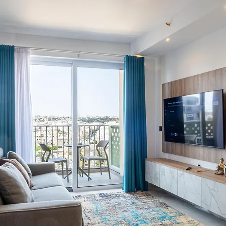 Apartment Offshore In St Julians Centre Saint Julian's