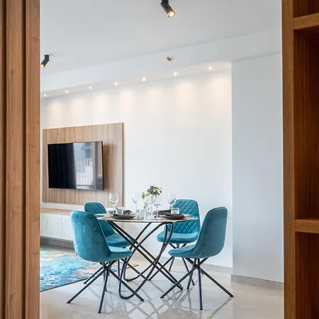 Apartment Offshore In St Julians Centre Saint Julian's