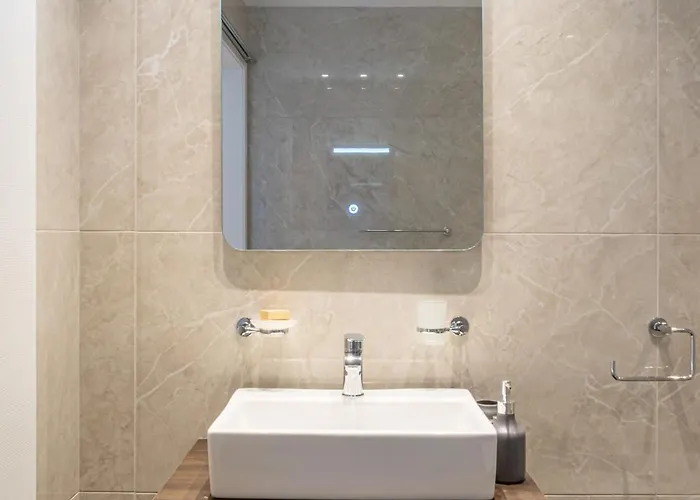 Offshore In St Julians Centre Διαμέρισμα *