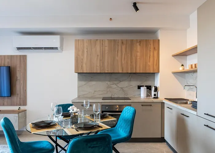 Offshore In St Julians Centre Διαμέρισμα *