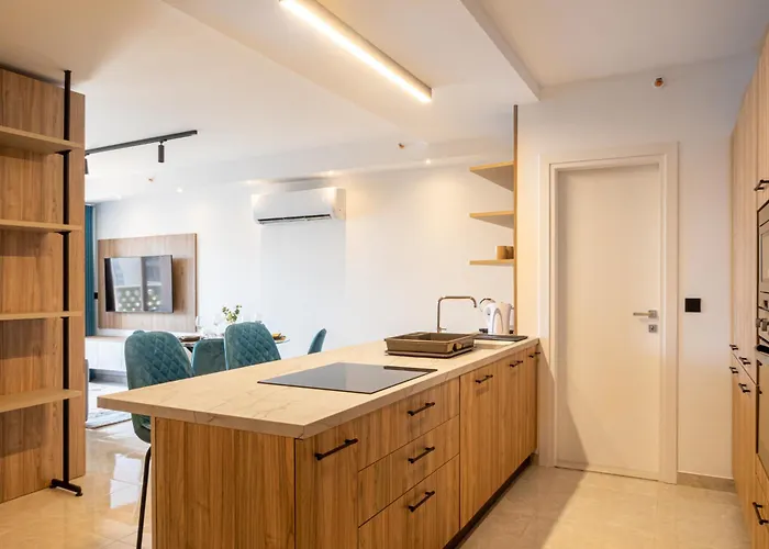 Offshore In St Julians Centre Διαμέρισμα *