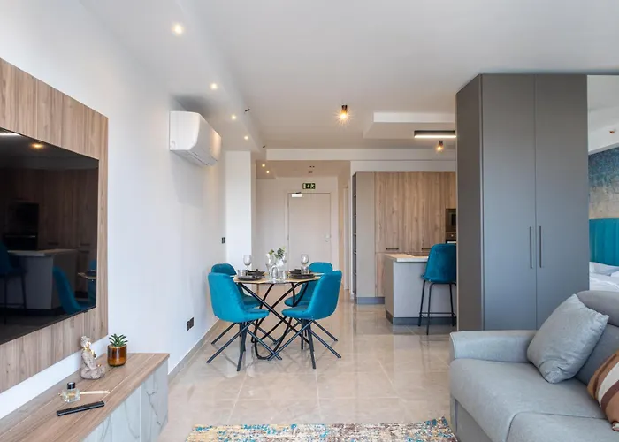 Offshore In St Julians Centre Διαμέρισμα Saint Julian's