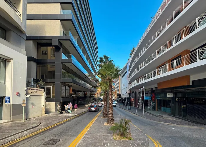 Διαμέρισμα Offshore In St Julians Centre