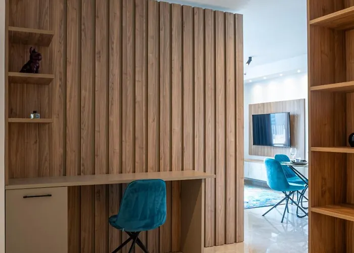 Offshore In St Julians Centre Διαμέρισμα *