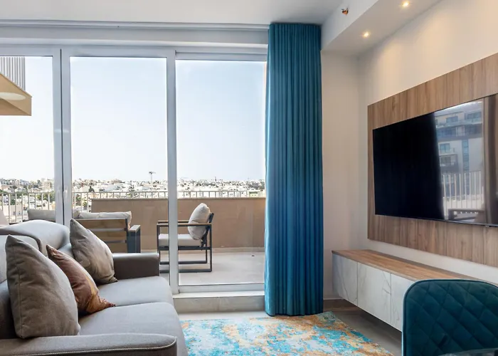 Offshore In St Julians Centre Διαμέρισμα *