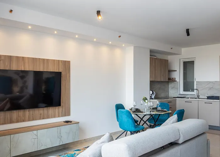 Offshore In St Julians Centre Διαμέρισμα